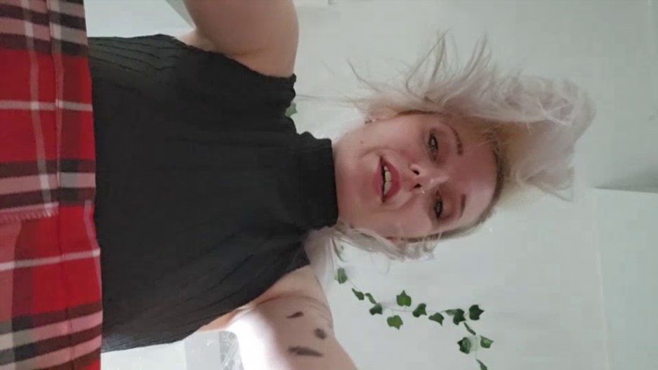 Lexi Snow – Cum For Your Giant Mommy